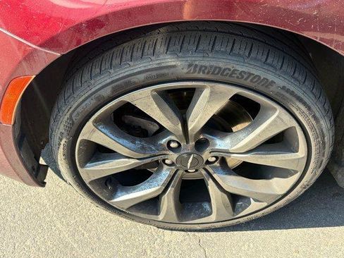 Used 2015 Chrysler 200 S w/ Navigation & Sound Group I FWD image 7