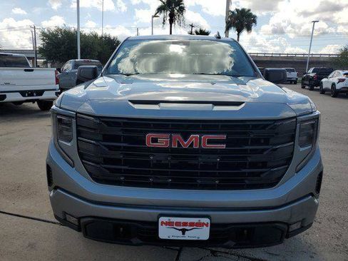 New 2025 GMC Sierra 1500 Elevation image 2