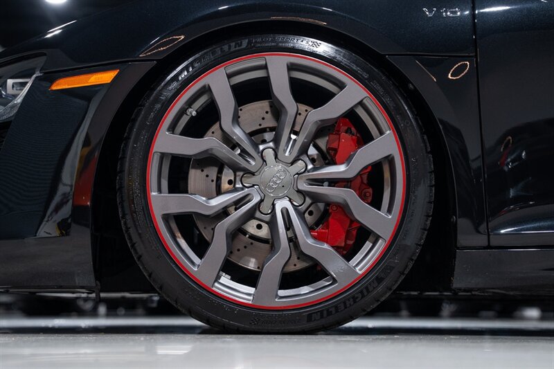 Used 2011 Audi R8 V10 AWD/4WD image 43
