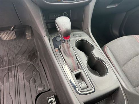 Used 2023 Chevrolet Equinox RS w/ LPO, Floor Liner Package image 42