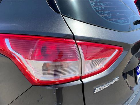 Used 2016 Ford Escape S image 26