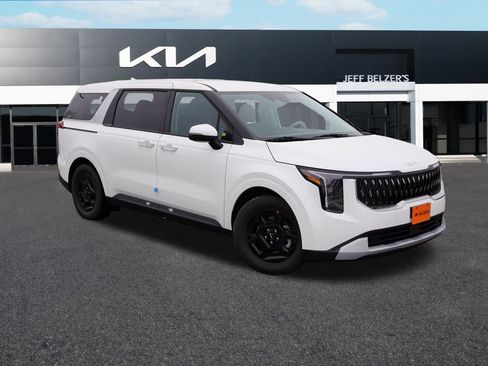 New 2026 Kia Carnival FWD image 1