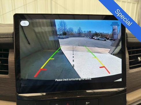 Used 2024 Ford Expedition Max Limited image 28