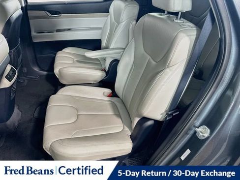 Used 2022 Hyundai Palisade SEL w/ Premium Package AWD/4WD image 19