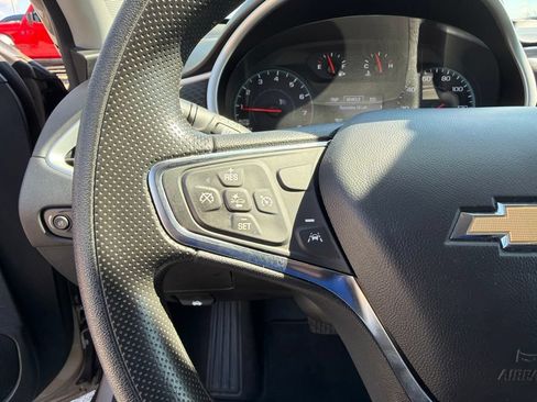 Used 2023 Chevrolet Malibu LT FWD image 21