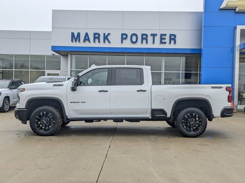 New 2026 Chevrolet Silverado 2500 LTZ w/ Trail Boss Package image 9