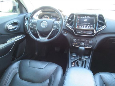 Used 2020 Jeep Cherokee Limited AWD/4WD image 13