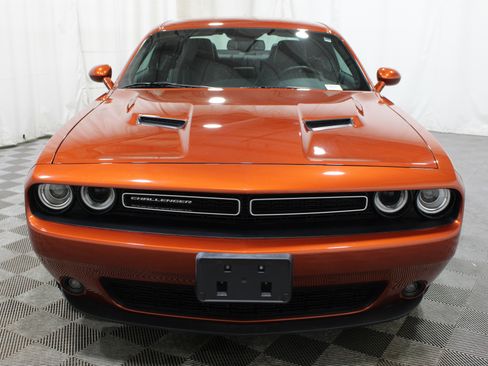 Used 2023 Dodge Challenger SXT w/ Plus Package image 31