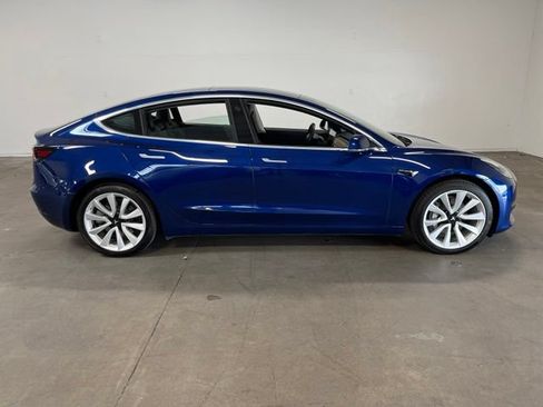 Used 2020 Tesla Model 3 Long Range AWD/4WD image 2