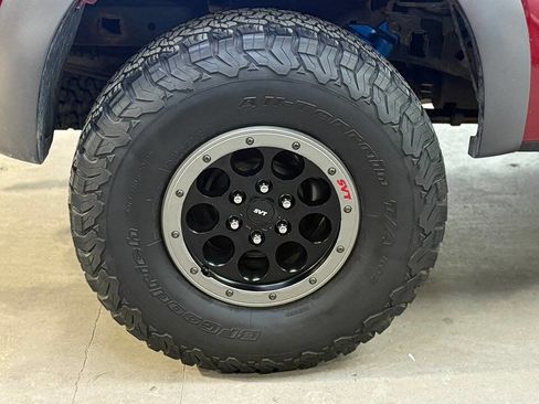 Used 2014 Ford F150 Raptor w/ Equipment Group 801A Luxury image 18