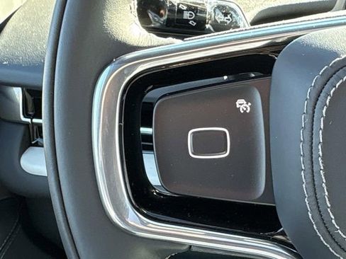 New 2025 Lincoln Navigator Reserve w/ Jet Appearance Package AWD/4WD image 24