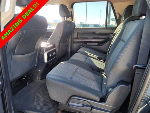 Used 2022 Ford Expedition Max XLT image 5