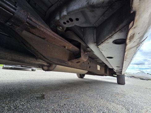 Used 2006 Chevrolet Express 1500 RWD image 30