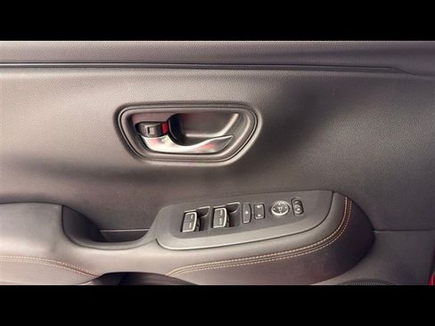 Certified 2024 Honda HR-V Sport image 31