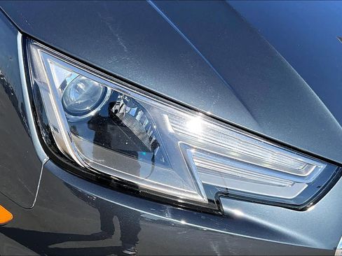 Used 2018 Audi A4 2.0T Premium w/ Convenience Package image 26