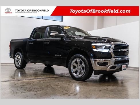 Used 2019 RAM 1500 Big Horn AWD/4WD image 1
