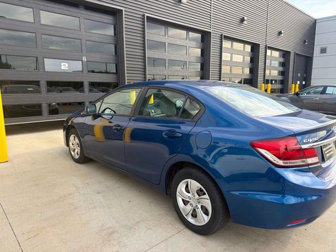 Used 2013 Honda Civic LX image 3