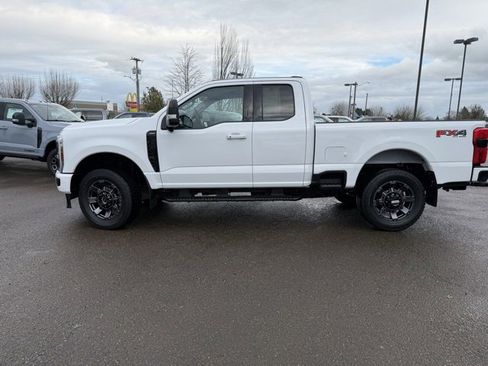 Used 2024 Ford F350 Lariat w/ Sport Appearance Package image 2
