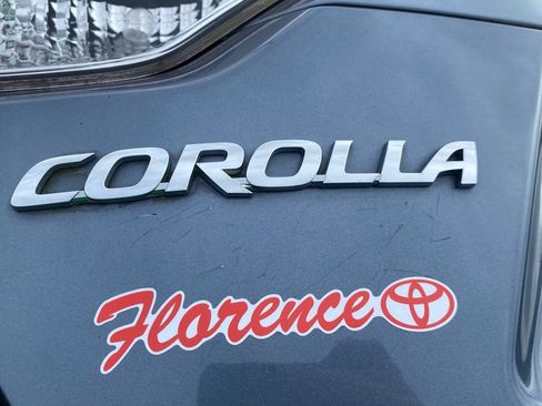 Used 2022 Toyota Corolla LE image 14