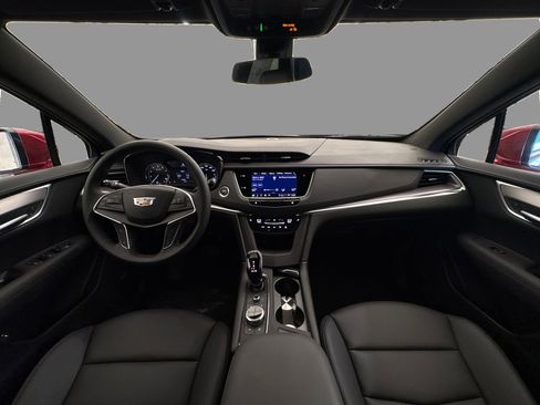 New 2025 Cadillac XT5 Luxury image 22