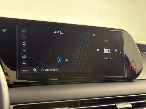Used 2024 Hyundai Palisade SEL w/ Premium Package FWD image 23