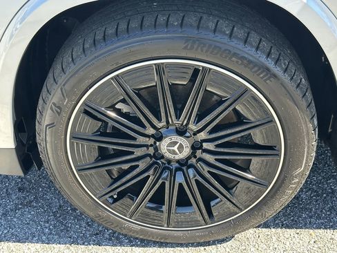 Certified 2025 Mercedes-Benz GLA 250 4MATIC image 13