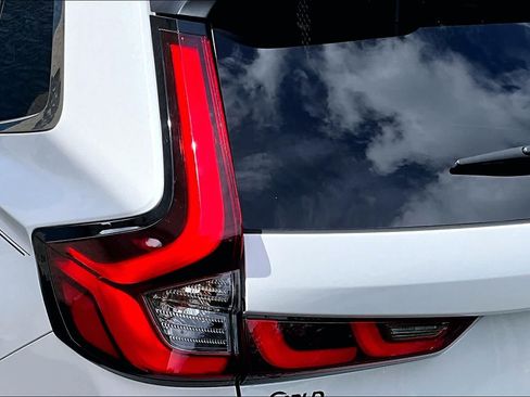 Used 2023 Honda CR-V Sport image 29