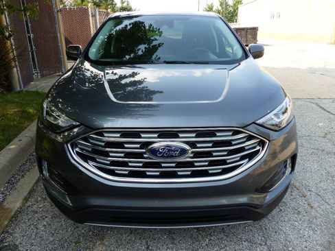 Used 2021 Ford Edge SEL w/ Convenience Package AWD/4WD image 14