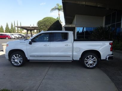New 2026 Chevrolet Silverado 1500 High Country w/ Technology Package