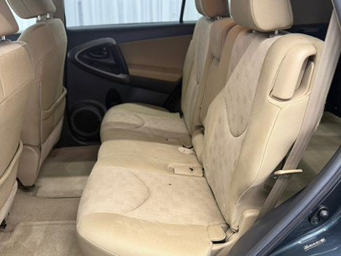 Used 2012 Toyota RAV4 4WD w/ Value Pkg image 14