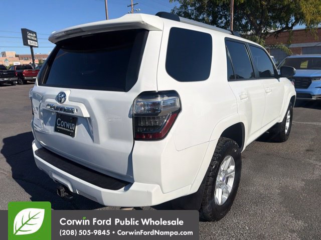 Used 2021 Toyota 4Runner SR5 AWD/4WD image 5
