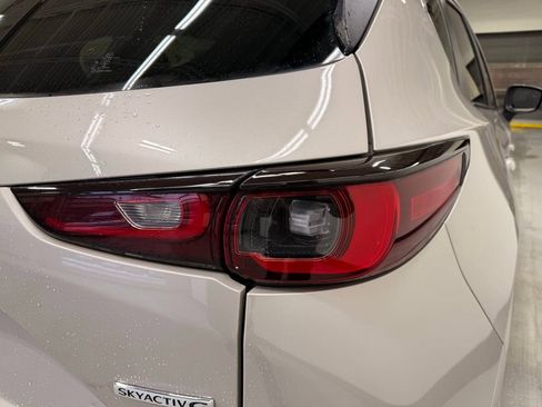 Used 2024 MAZDA CX-5 AWD 2.5 S w/ Select Package image 5