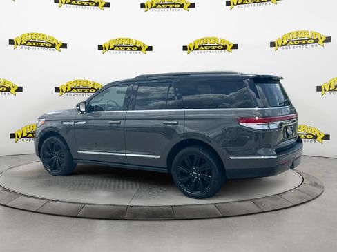 Used 2022 Lincoln Navigator Black Label AWD/4WD image 3