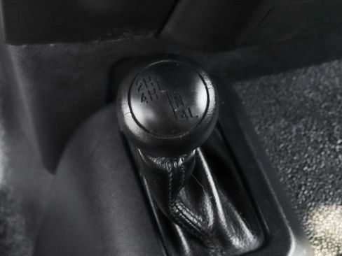 Used 2017 Ford F550 4x4 Regular Cab Super Duty image 39