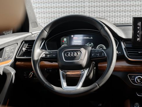 Used 2022 Audi Q5 2.0T Premium Plus AWD/4WD image 9