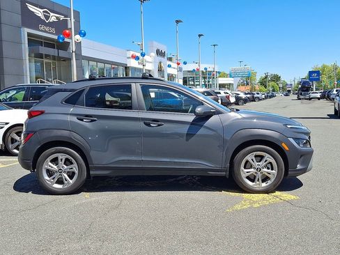 Used 2023 Hyundai Kona SEL AWD/4WD image 8