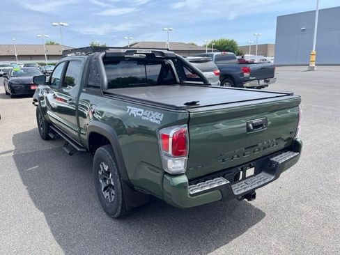 Used 2021 Toyota Tacoma TRD Off-Road w/ TRD Premium Off Road Package AWD/4WD image 7