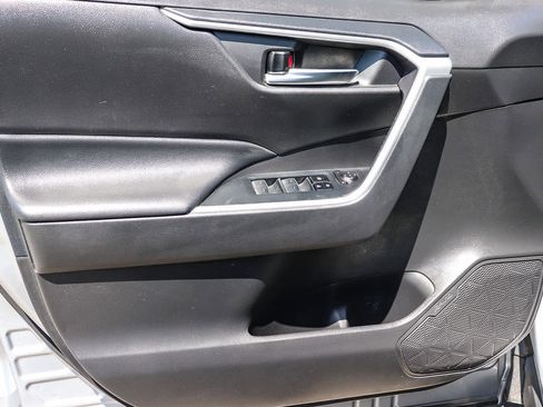 Used 2024 Toyota RAV4 XLE AWD/4WD image 26