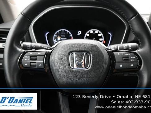 Used 2025 Honda Pilot EX-L image 29
