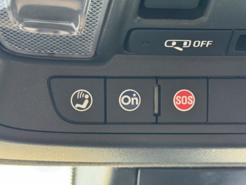 Used 2023 Cadillac XT6 Sport w/ Platinum Package image 25