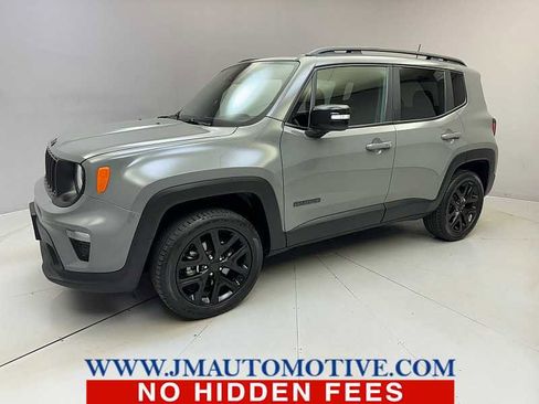 Used 2022 Jeep Renegade Altitude image 1