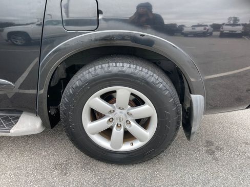 Used 2008 Nissan Armada SE w/ Drivers Preferred Pkg image 9