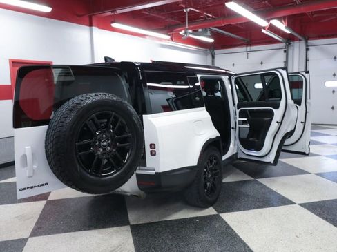 Used 2024 Land Rover Defender 130 S AWD/4WD image 31