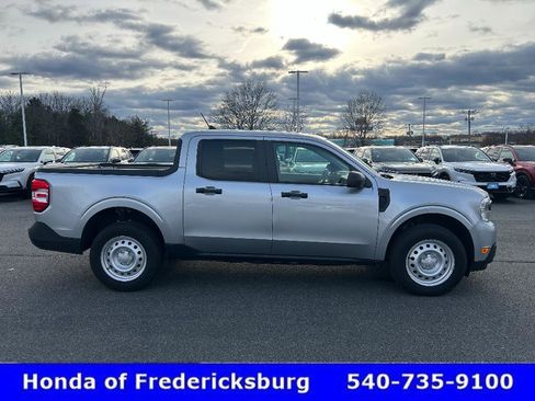 Used 2023 Ford Maverick XL image 8