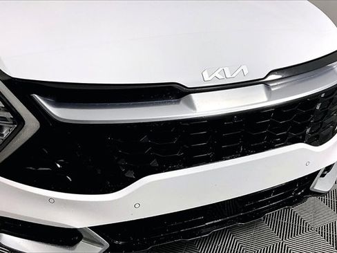 Certified 2023 Kia Sportage SX image 31