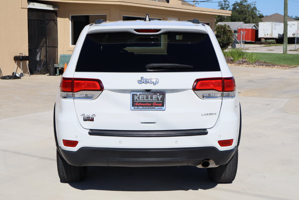 Used 2021 Jeep Grand Cherokee Laredo AWD/4WD image 8