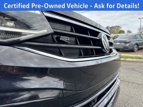 Certified 2022 Volkswagen Tiguan SE R-Line AWD/4WD image 26