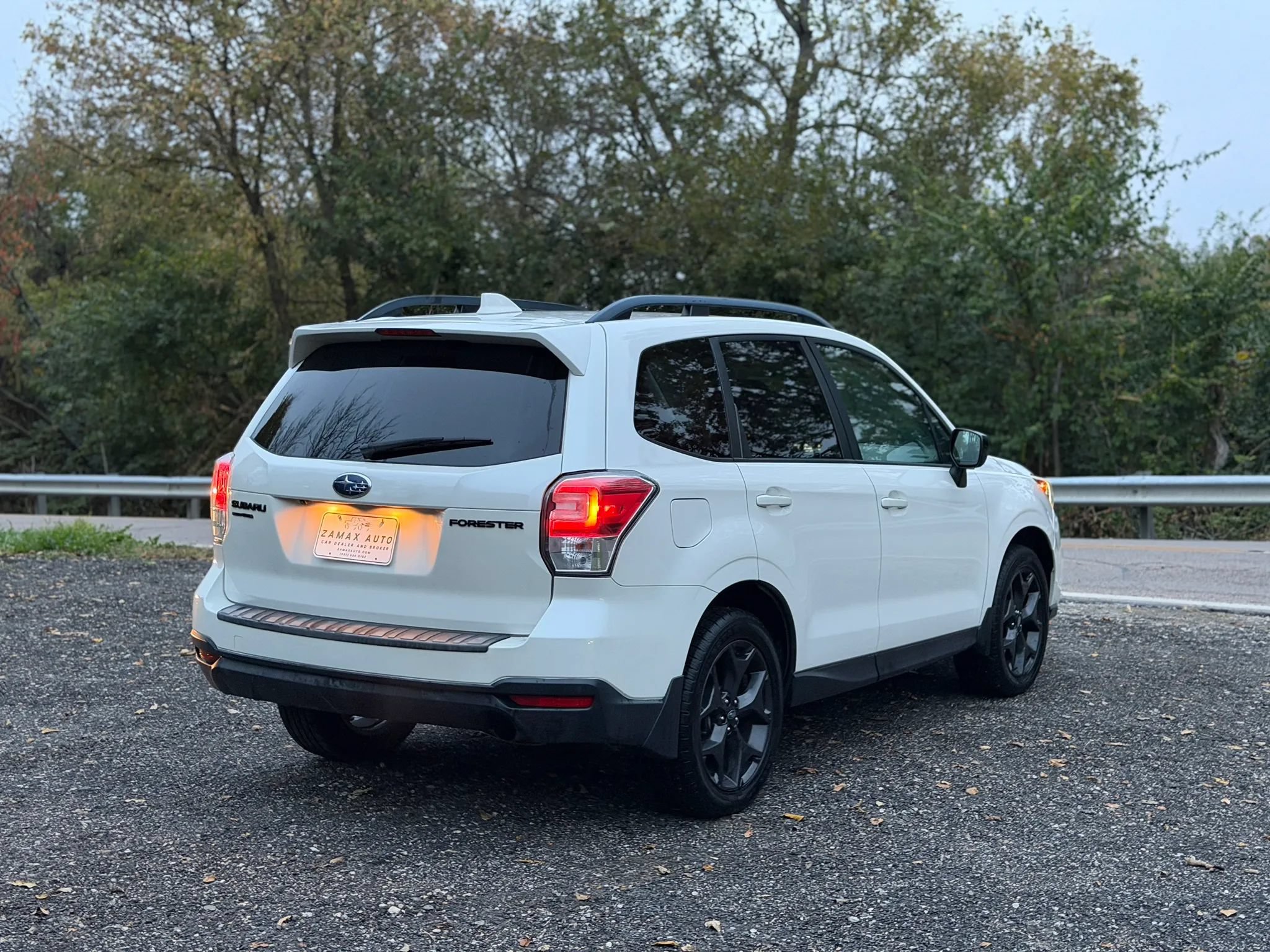 Used 2018 Subaru Forester 2.5i Premium w/ Protection Package #1 AWD/4WD image 13