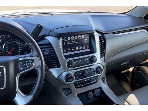 Used 2018 GMC Yukon SLT w/ Open Road Package AWD/4WD image 7