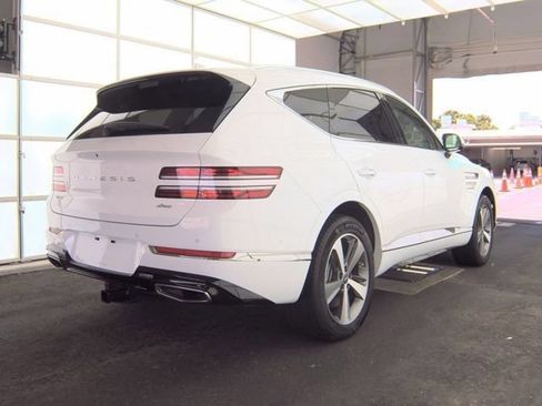 Used 2024 Genesis GV80 2.5T w/ Advanced Package AWD/4WD image 4